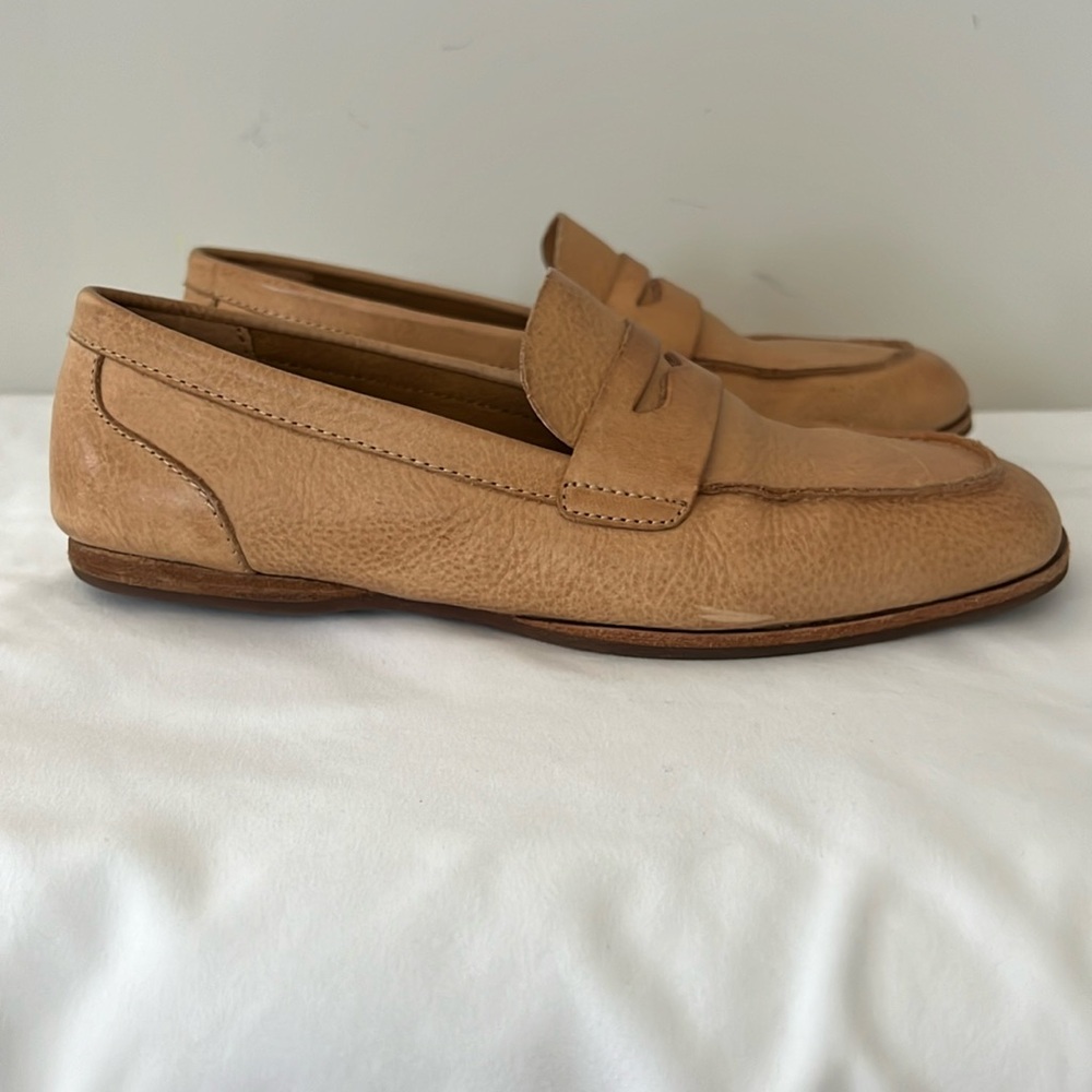 Kork-Ease Light Tan Pisa Penny Leather Loafers Size 6